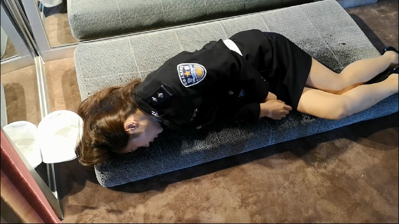 k2nyxl4jris.jpg