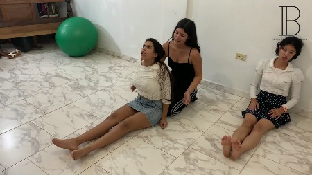 qh0pmvst2u0.jpg