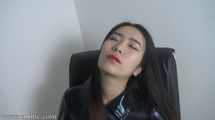 gwzr41ycfxn.jpg