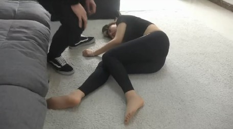ynshg2u3fyy.jpg