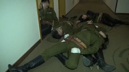 rrrm2af3xmc.jpg