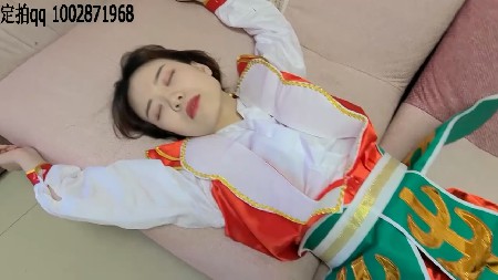 q0wuyujqsn3.jpg