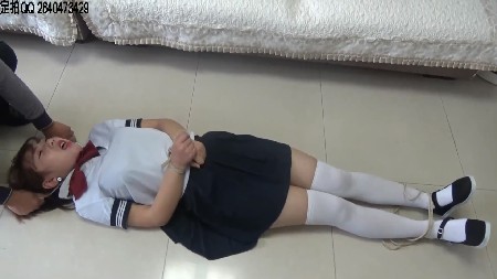 jkuug5cmxwf.jpg