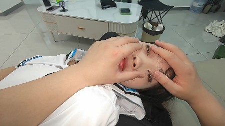 212536hjc9lj89ewyyys9s.jpg